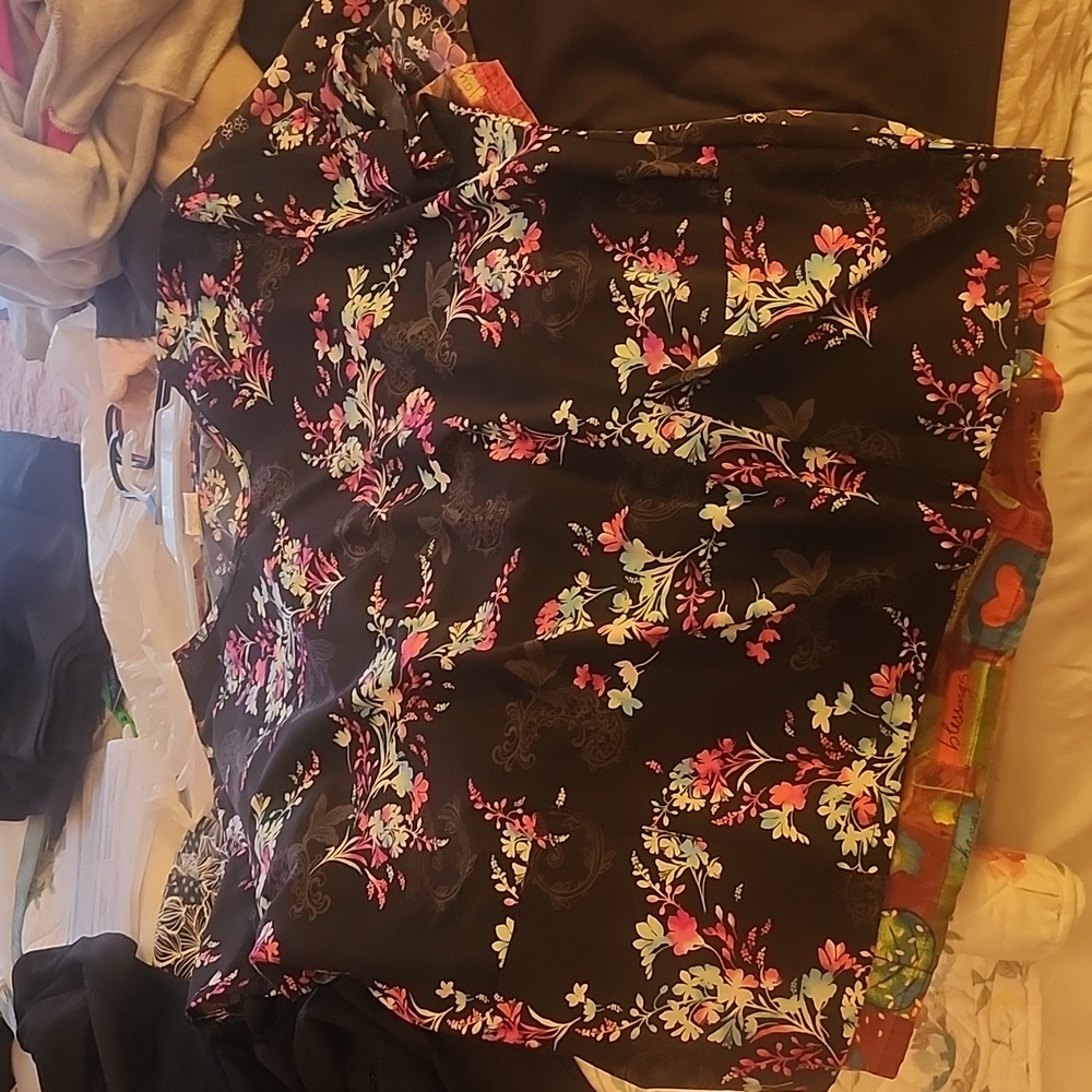 Scrub top